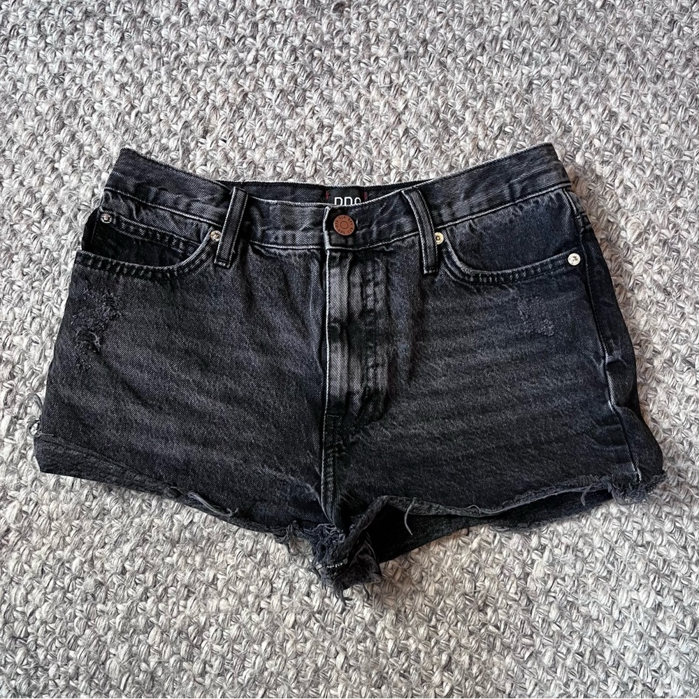 BDG Girlfriend High-Rise Short